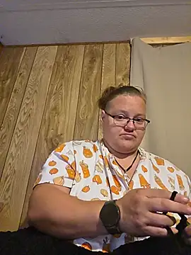 Snapshot of subbybabygirl696985 chatting on 05-27-26, 12:24 subbybabygirl696985 online show from 05-27-26, 12:24
