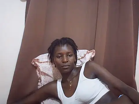 Snapshot of sexy_berry5 chatting on 05-26-26, 12:17 sexy berry5 online show from 05-26-26, 12:17