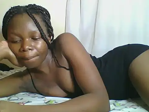 Sweetgal2025 online show from 05-28-26, 10:51