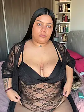 CharlotteFoxx3 online show from 05-21-26, 08:05