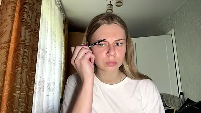 HoneysPiee online show from 05-31-26, 10:11
