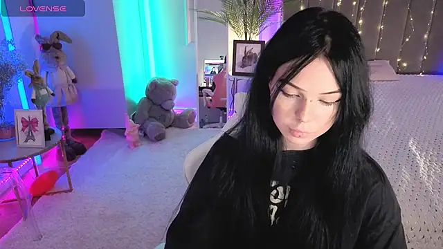 Snapshot of Vivi_Vivian chatting on 06-12-26, 09:03 Vivi Vivian online show from 06-12-26, 09:03