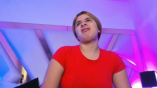 AliceCruzz online show from 07-30-26, 04:06