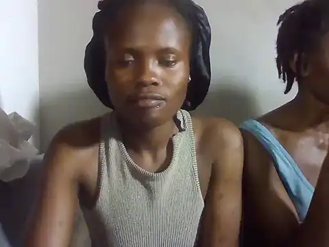 Candysleek petite online show from 05-26-26, 06:20