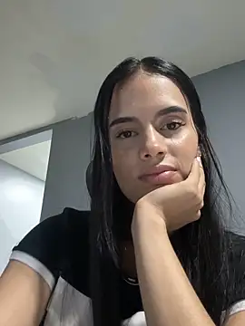 Snapshot of bihanca_sainz chatting on 05-27-26, 01:57 bihanca sainz online show from 05-27-26, 01:57
