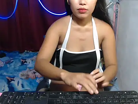 Snapshot of Madeline_Lover chatting on 05-28-26, 03:09 Madeline Lover online show from 05-28-26, 03:09