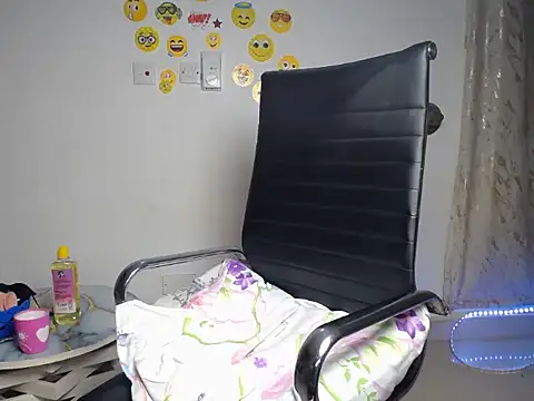 BellaIvy online show from 05-20-26, 07:09