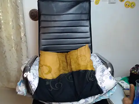 KlaraCandy online show from 05-27-26, 05:48