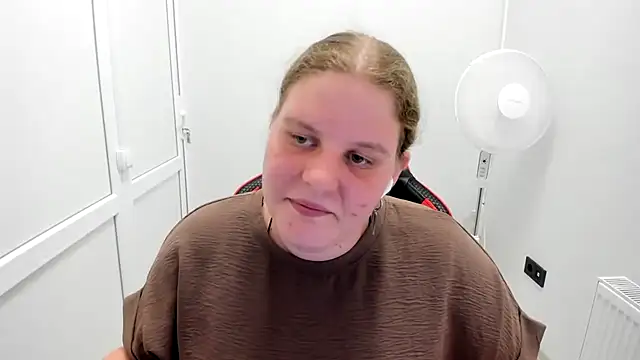 Bella shyy  online show from 07-09-26, 01:59