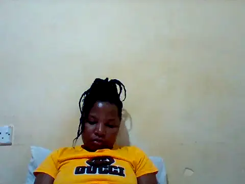 Camilla-Sweets online show from 06-25-26, 07:18