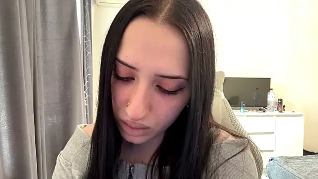 KiraJaydes online show from 05-26-26, 12:23