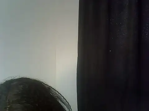 Luna en Gee online show from 05-26-26, 05:03