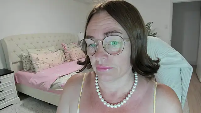 Vika73 online show from 07-28-26, 11:17