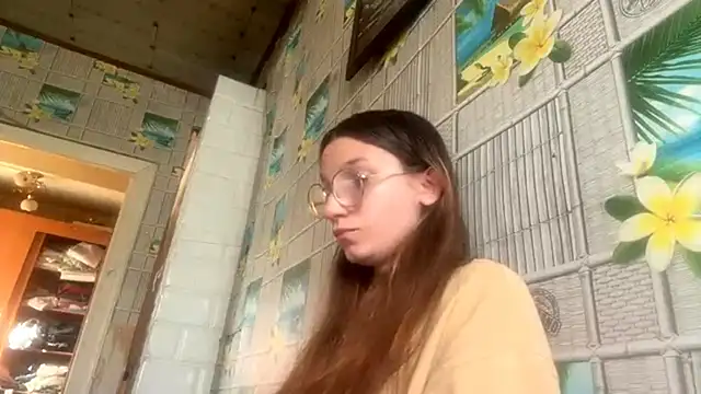 SparkleJebb online show from 05-27-26, 04:26