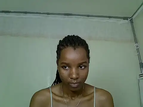 Snapshot of Sexy_vylsa chatting on 05-28-26, 02:25 Sexy vylsa online show from 05-28-26, 02:25