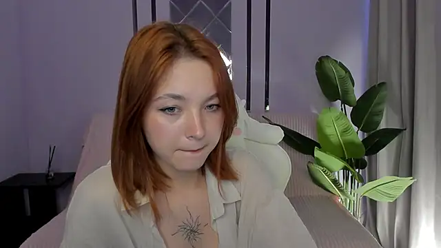 New Web Girl online show from 05-26-26, 10:22