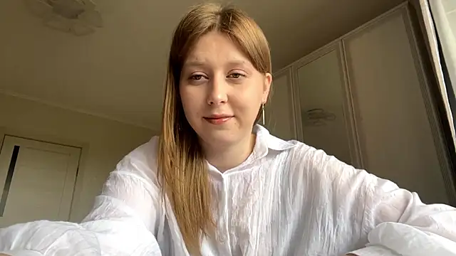 Snapshot of HeyItsAgata chatting on 05-21-26, 10:33 HeyItsAgata online show from 05-21-26, 10:33
