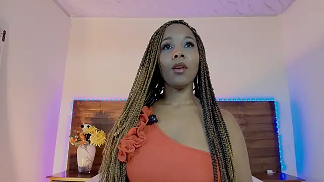 Snapshot of valeska_rose chatting on 05-30-26, 12:30 valeska rose online show from 05-30-26, 12:30