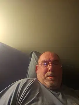 Snapshot of shyguytm chatting on 06-20-26, 12:19 shyguytm online show from 06-20-26, 12:19