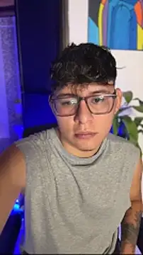 ChrisRuiz online show from 06-05-26, 03:46