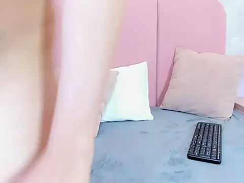 ToxicBarbieX online show from 05-27-26, 05:48