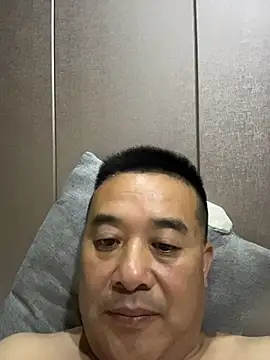 Snapshot of GG-888888 chatting on 05-24-26, 02:33 GG-888888 online show from 05-24-26, 02:33