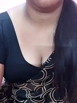 Snapshot of Tamil_Hot_Kulfi chatting on 05-24-26, 06:07 Tamil Hot Kulfi online show from 05-24-26, 06:07