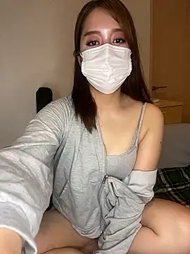 Snapshot of mami_ch chatting on 06-21-26, 06:05 mami ch online show from 06-21-26, 06:05