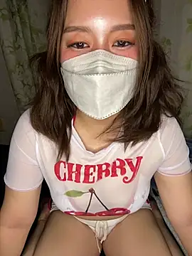 Snapshot of mami_ch chatting on 07-24-26, 01:42 mami ch online show from 07-24-26, 01:42