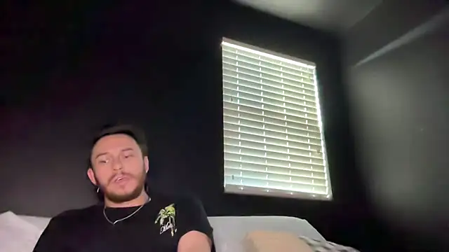Tallhungcloudyyy online show from 07-23-26, 01:58