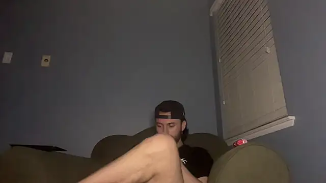 Tallhungcloudyyy online show from 07-27-26, 04:19