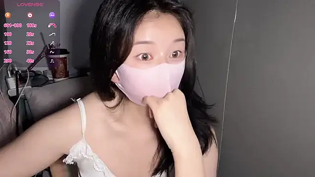 Snapshot of mengmeng-Zzz chatting on 05-28-26, 09:12 mengmeng-Zzz online show from 05-28-26, 09:12