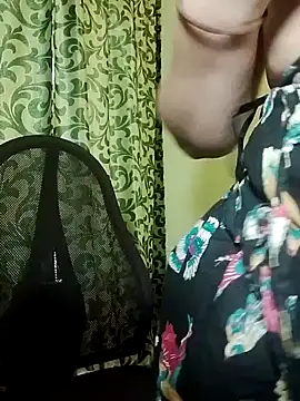 MiaRox online show from 05-24-26, 03:17