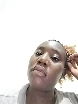 Snapshot of sexxythickebony chatting on 05-17-26, 10:17 sexxythickebony online show from 05-17-26, 10:17