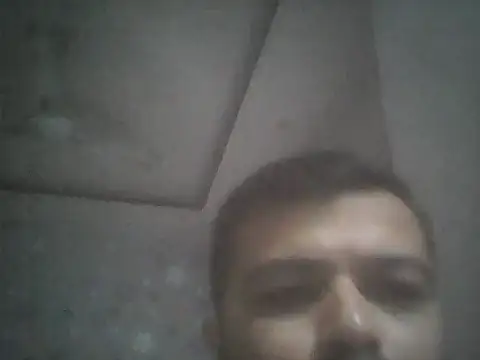 Snapshot of Ckg1sexy chatting on 05-27-26, 11:18 Ckg1sexy online show from 05-27-26, 11:18
