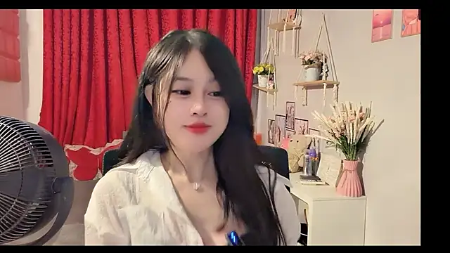 Bee-Cherry online show from 07-01-26, 06:37