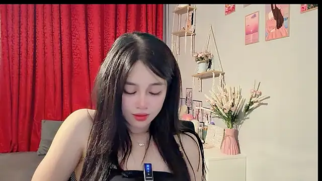 Bee-Cherry online show from 07-07-26, 05:54