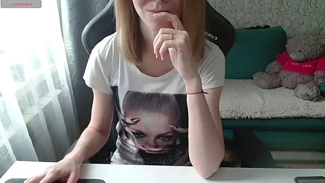 -Millamanka- online show from 05-27-26, 02:03