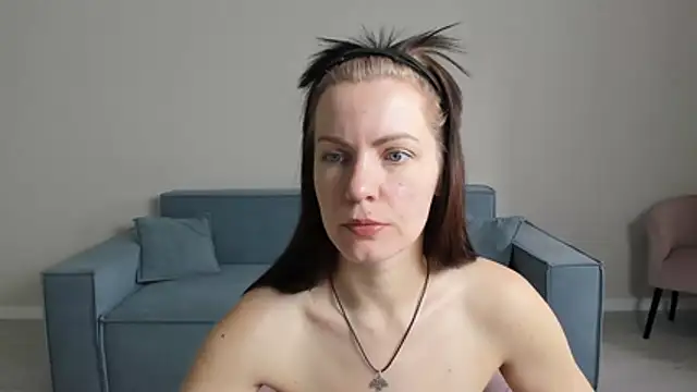 RoyziMiii online show from 05-30-26, 05:59