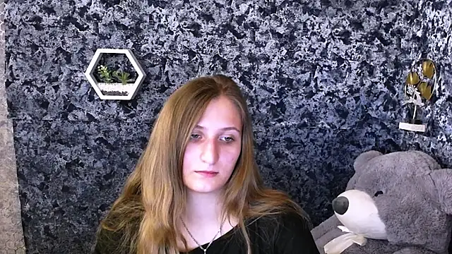 Jenny smille  online show from 05-30-26, 08:33