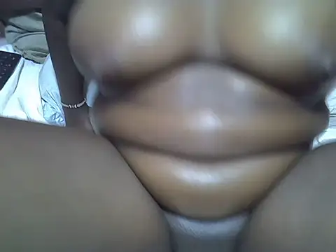 Horny-quen online show from 07-15-26, 02:33