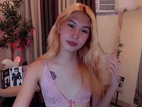 urdreamgirl mika27 online show from 07-29-26, 06:00