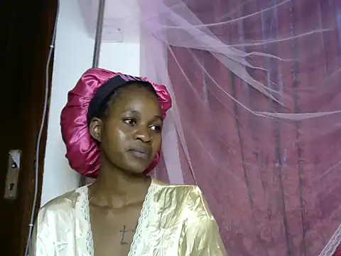 Sexy strawberina online show from 07-18-26, 11:03