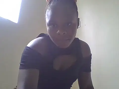 Snapshot of Swt_pie chatting on 06-18-26, 10:41 Swt pie online show from 06-18-26, 10:41