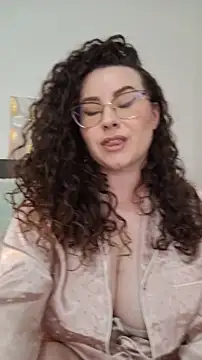 Snapshot of Elissa_Floyd__ chatting on 06-04-26, 09:26 Elissa Floyd online show from 06-04-26, 09:26