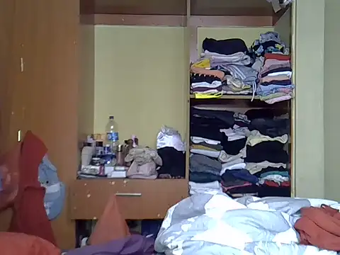 pretty jazminee1 online show from 05-28-26, 05:27