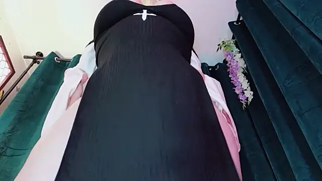 Snapshot of Flesh-Altar chatting on 05-26-26, 03:02 Flesh-Altar online show from 05-26-26, 03:02