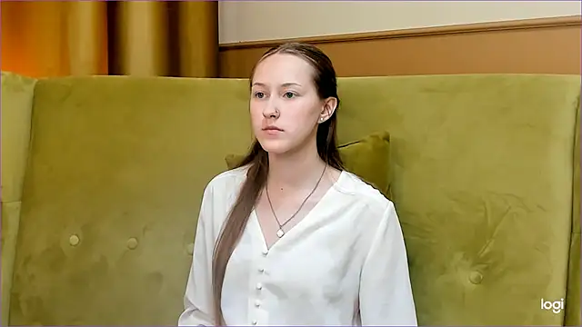 Calista Everleig online show from 06-04-26, 10:21