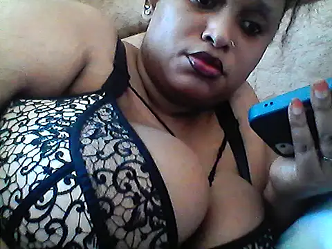 Pretty sandrah online show from 05-21-26, 12:23