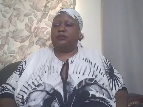 fat ebonyqueen online show from 07-09-26, 06:06
